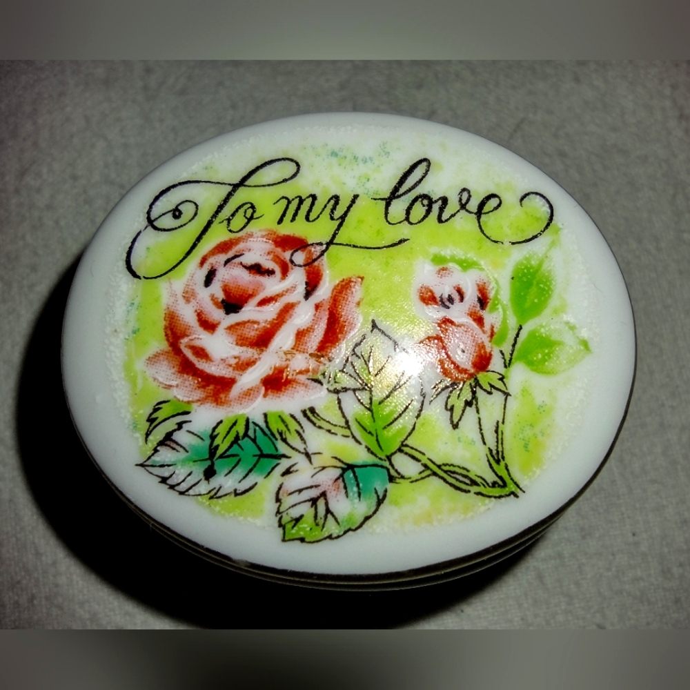 Enesco Japan "To My Love" Roses Miniature Porcelain Tri-Footed Trinket Box